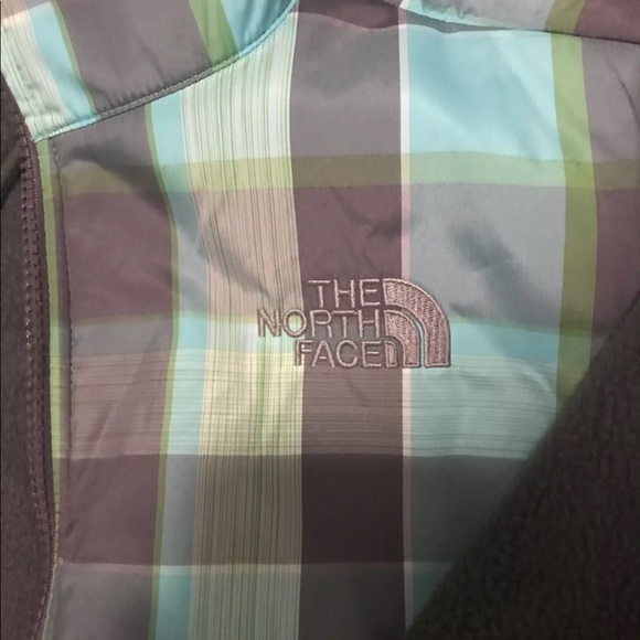 Girls Fleece North Face jacket - Picture 3 of 4